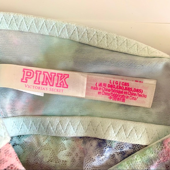 Victoria’s Secret Lace Bralette - Picture 3 of 3